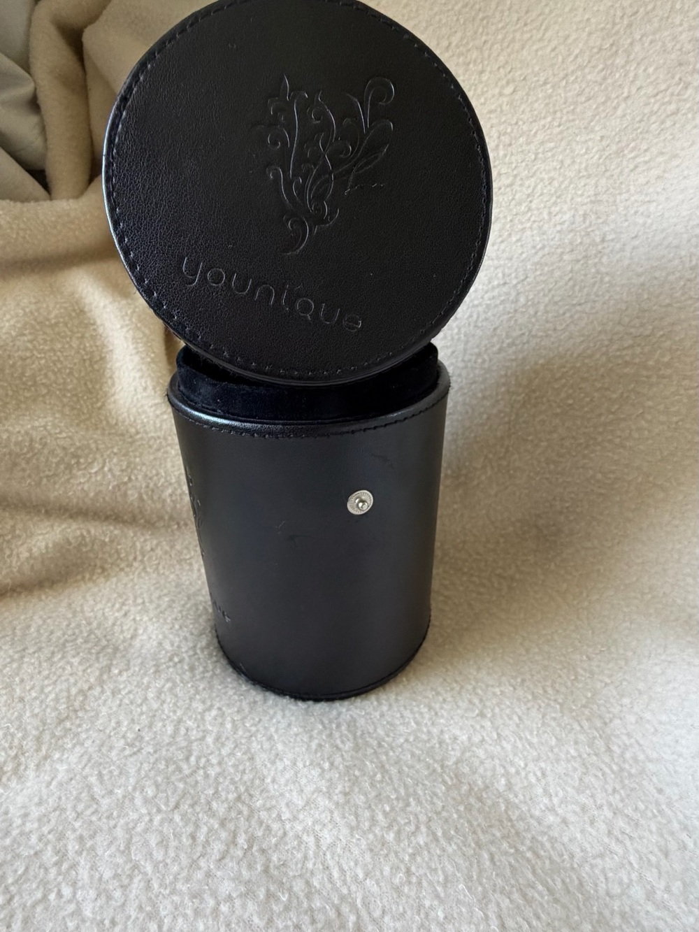 Younique Black Faux Leather Makeup Brush Holder Case Travel Organizer Cup